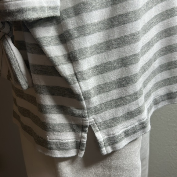 JOAN VASS Knit Grey Stripe Easy Pullover Johnny Collar Tunic 3/4 Sleeve Top 16 - Picture 11 of 17